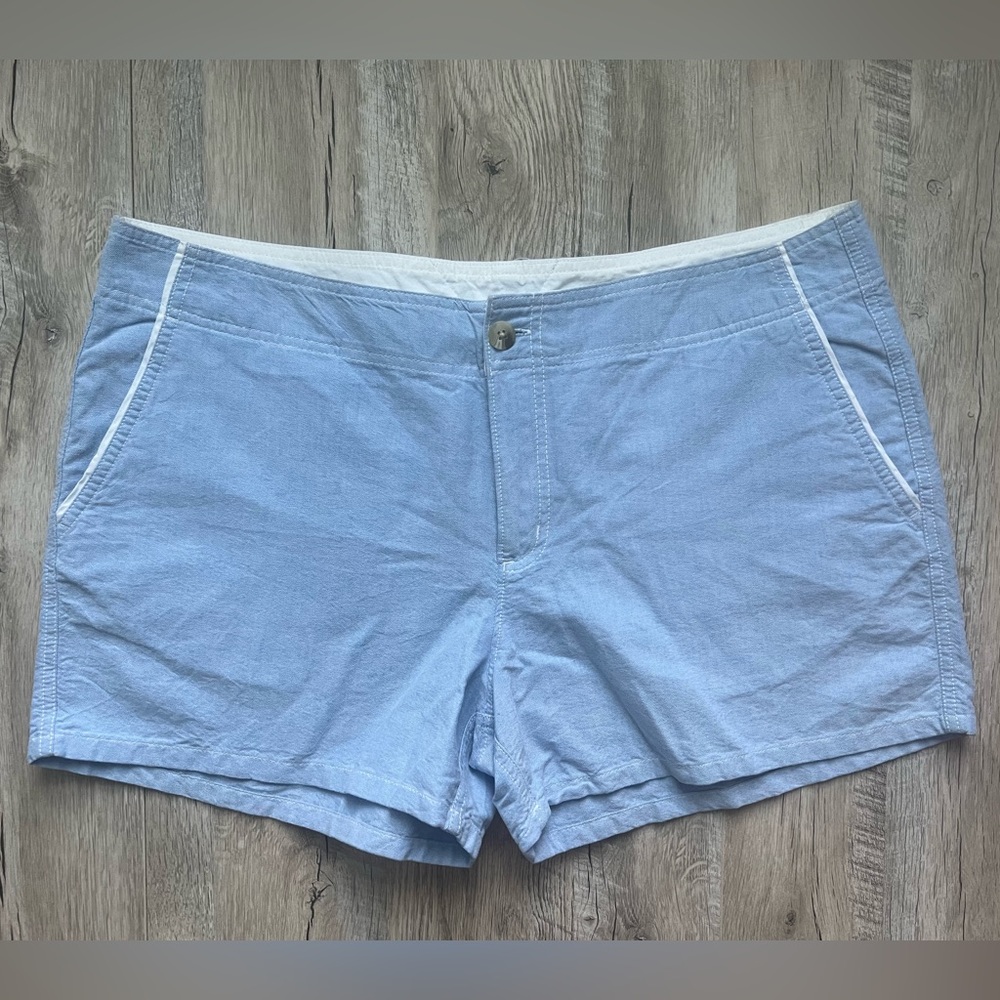 Columbia Chino Shorts Size 16 PFG
Womens Blue Lightweight Cotton